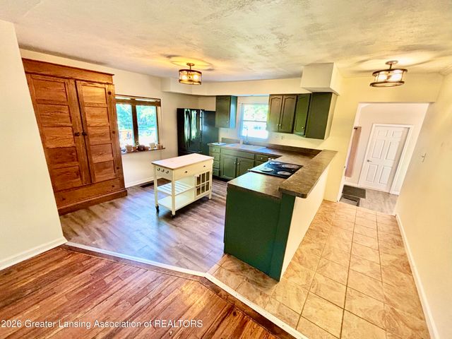 6510 Creyts Road, Dimondale, MI 48821