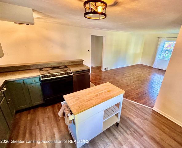 6510 Creyts Road, Dimondale, MI 48821