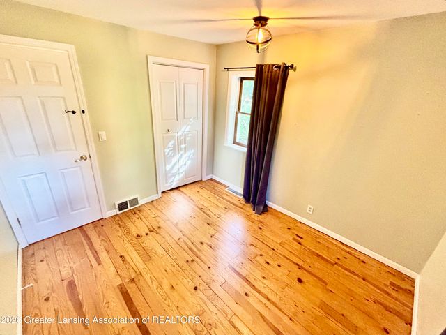 6510 Creyts Road, Dimondale, MI 48821