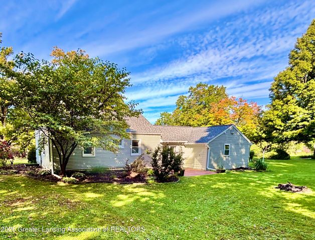 6510 Creyts Road, Dimondale, MI 48821