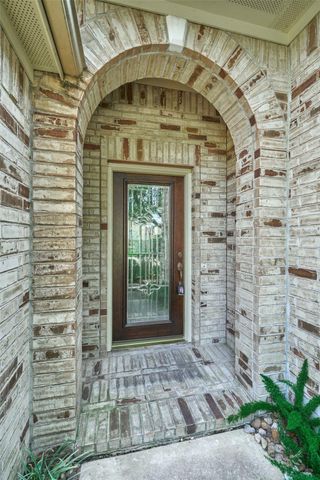 506 Elm Ridge Drive, Spring, TX 77386