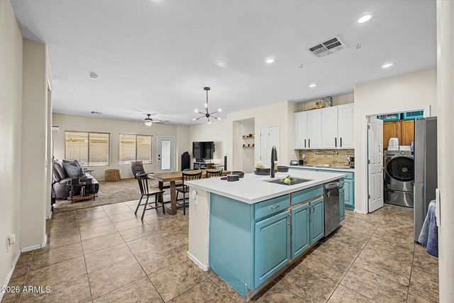 5229 W BRANHAM Lane, Laveen, AZ 85339