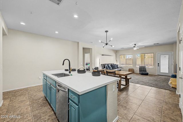 5229 W BRANHAM Lane, Laveen, AZ 85339