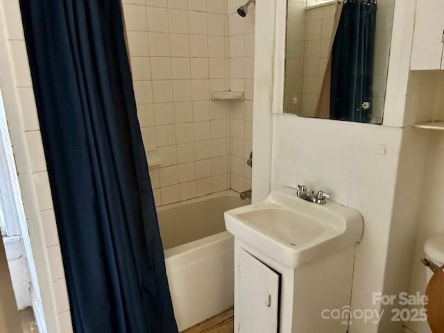 555 Falls Avenue, Granite Falls, NC 28630