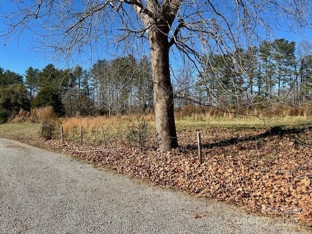 555 Falls Avenue, Granite Falls, NC 28630