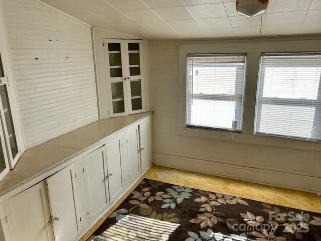 555 Falls Avenue, Granite Falls, NC 28630