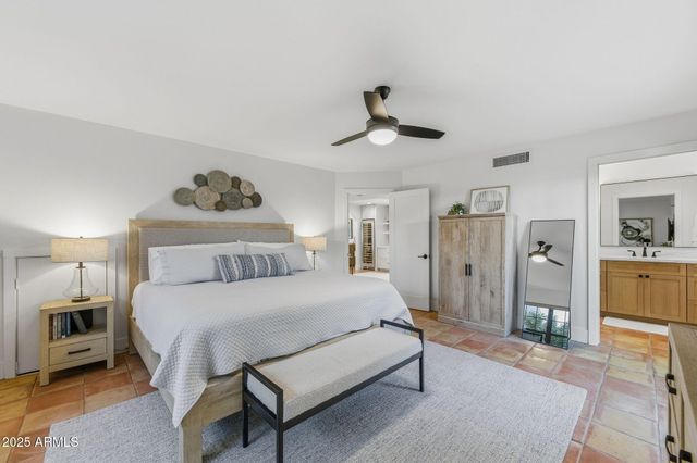 6249 N 78TH Street 20, Scottsdale, AZ 85250