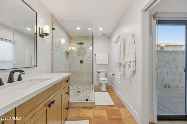 6249 N 78TH Street 20, Scottsdale, AZ 85250