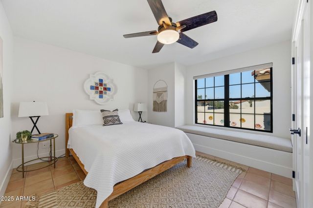 6249 N 78TH Street 20, Scottsdale, AZ 85250