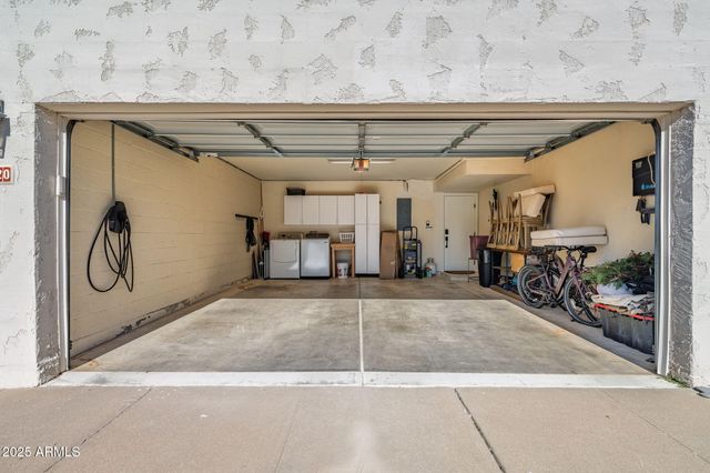 6249 N 78TH Street 20, Scottsdale, AZ 85250