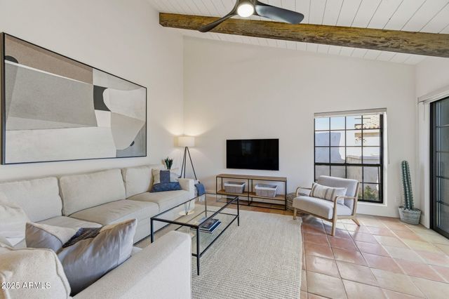 6249 N 78TH Street 20, Scottsdale, AZ 85250