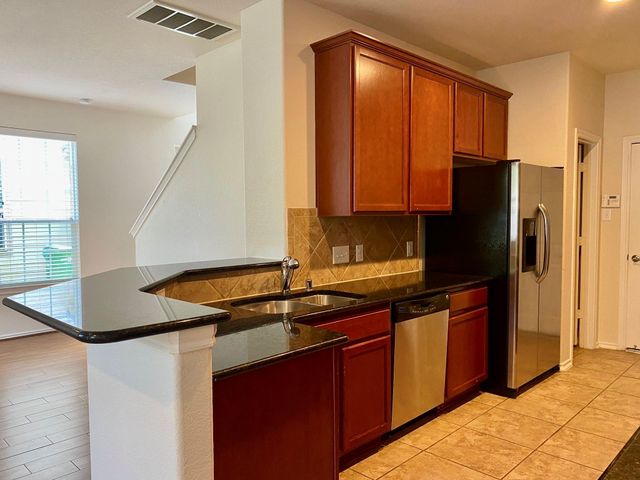 6407 Densberry, Katy, TX 77494
