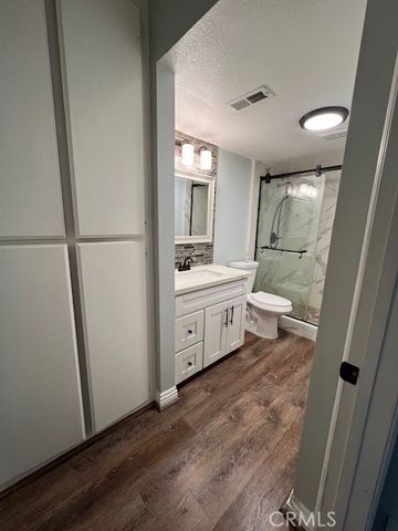 2015 Lakeridge Circle 301, Chula Vista, CA 91913