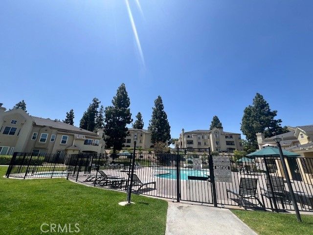 2015 Lakeridge Circle 301, Chula Vista, CA 91913