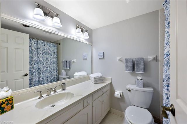 6075 Pelican Bay BLVD 1101, Naples, FL 34108