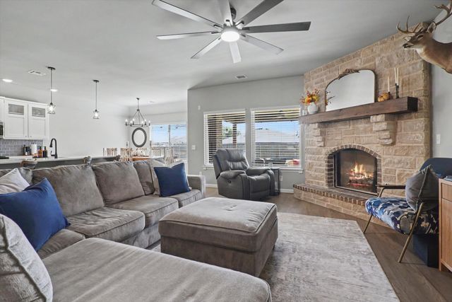 750 E 139th Place, Glenpool, OK 74033