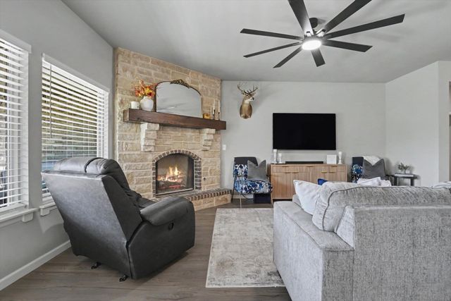 750 E 139th Place, Glenpool, OK 74033