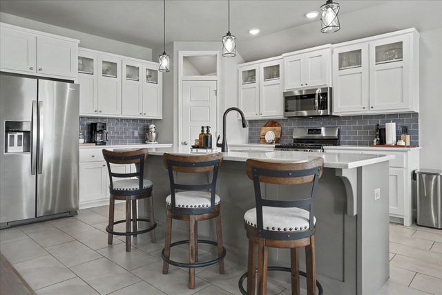 750 E 139th Place, Glenpool, OK 74033