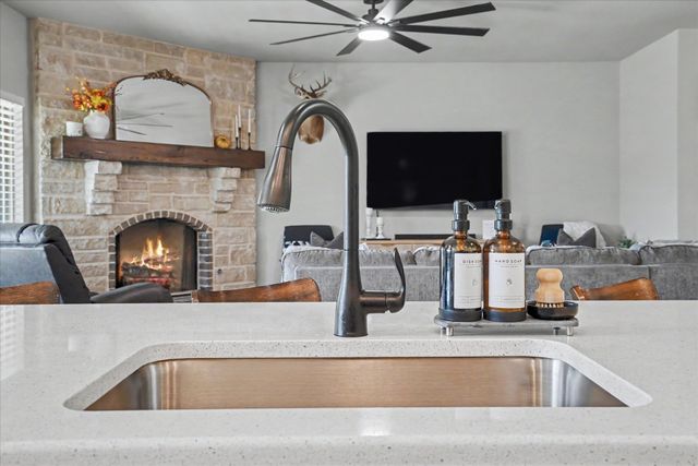 750 E 139th Place, Glenpool, OK 74033