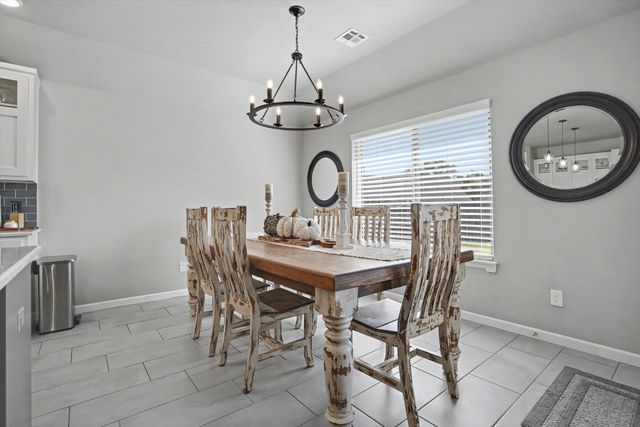 750 E 139th Place, Glenpool, OK 74033