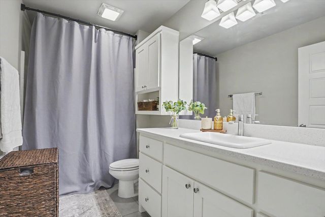 750 E 139th Place, Glenpool, OK 74033