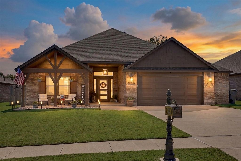 750 E 139th Place, Glenpool, OK 74033