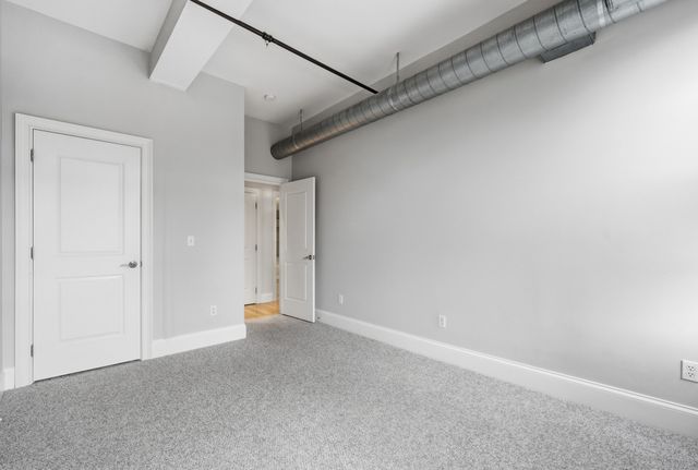 61 Market St 3A, Lowell, MA 01852