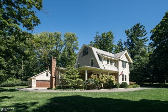34 Sunnyslope Ave, Long Hill Twp., NJ 07946