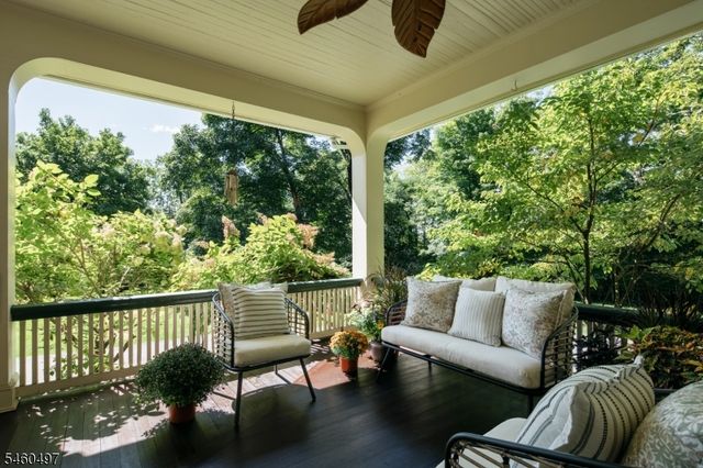 34 Sunnyslope Ave, Long Hill Twp., NJ 07946
