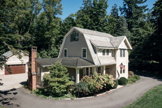 34 Sunnyslope Ave, Long Hill Twp., NJ 07946