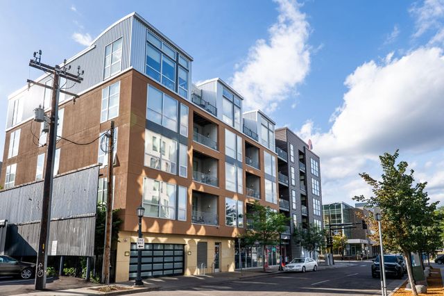 1211 Lagoon Avenue 305, Minneapolis, MN 55408