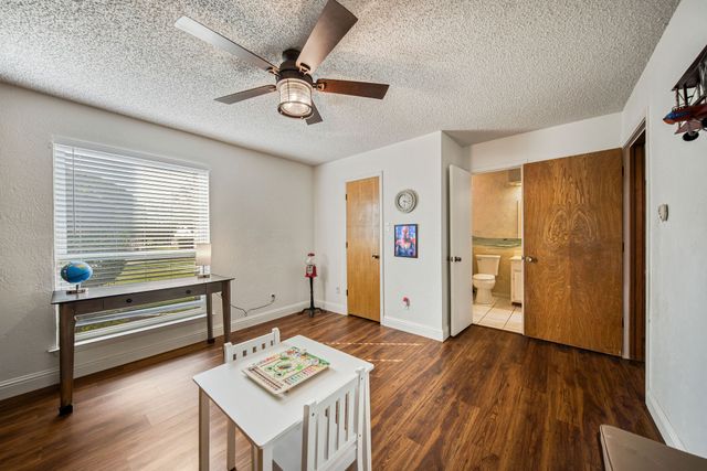 328 Shadowwood Trail, Ovilla, TX 75154