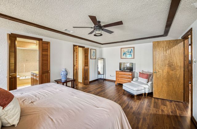 328 Shadowwood Trail, Ovilla, TX 75154