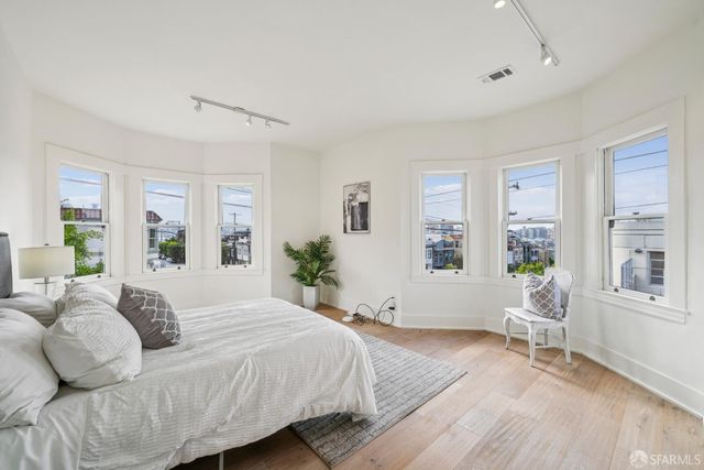 703 Vermont Street, San Francisco, CA 94107