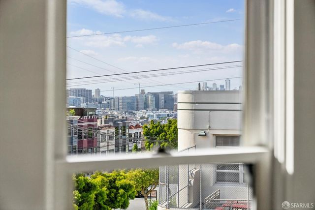 703 Vermont Street, San Francisco, CA 94107