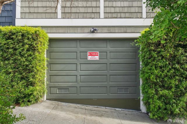 703 Vermont Street, San Francisco, CA 94107