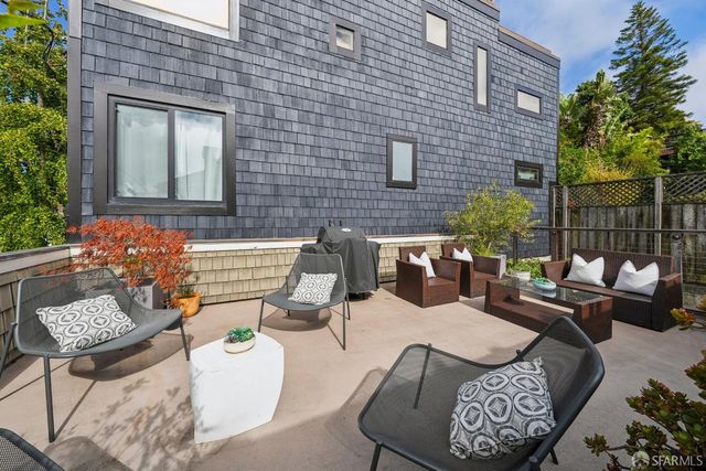 703 Vermont Street, San Francisco, CA 94107