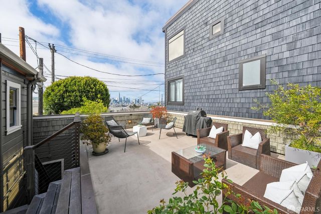 703 Vermont Street, San Francisco, CA 94107