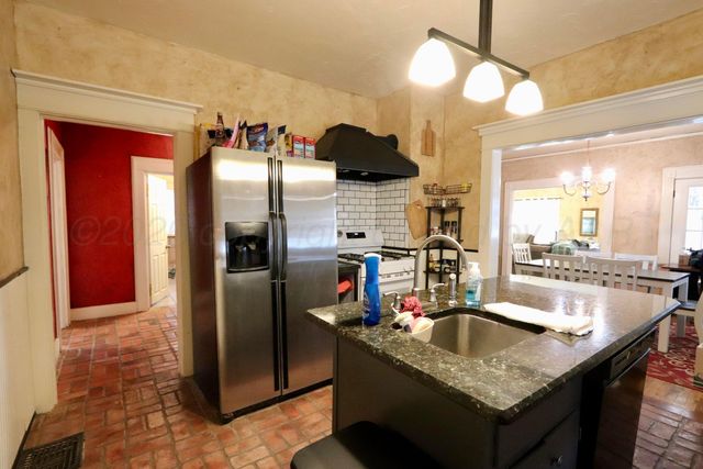 2103 S POLK Street, Amarillo, TX 79109