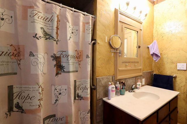 2103 S POLK Street, Amarillo, TX 79109