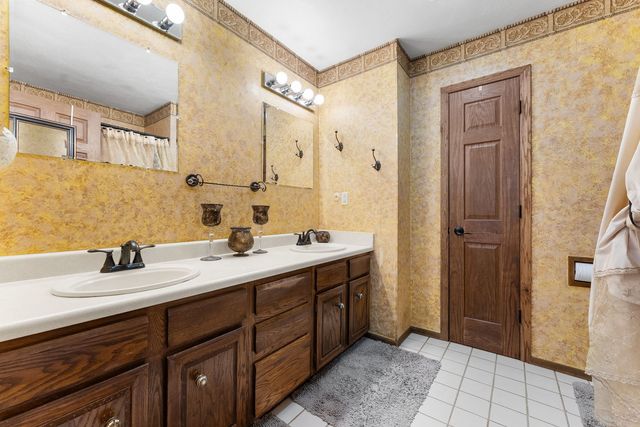 110 Andrea Court, Cleveland, IL 61241