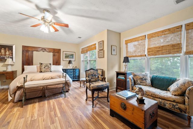 2309 Oregon Road, Versailles, KY 40383