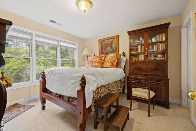 2309 Oregon Road, Versailles, KY 40383