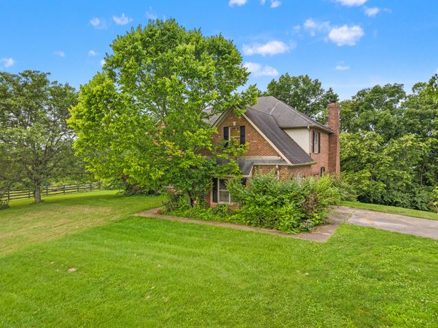 2309 Oregon Road, Versailles, KY 40383