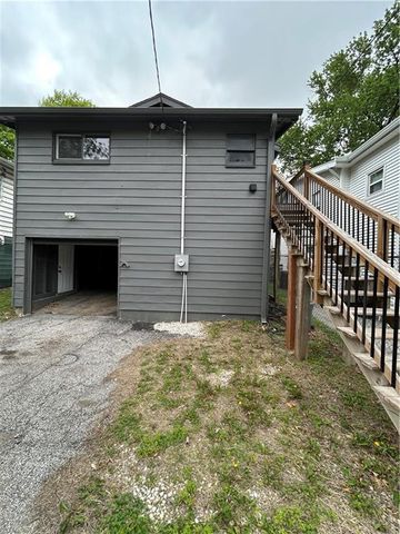 5231 Gladstone Boulevard, Kansas City, MO 64123