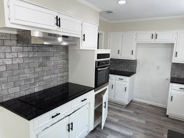 3821 E Everglade Ave, Odessa, TX 79762