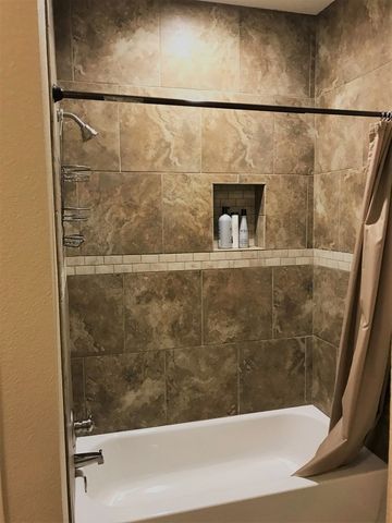 1513 Club Dr, Midland, TX 79701