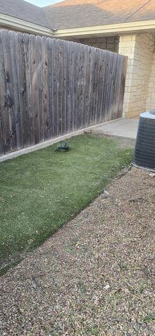 1513 Club Dr, Midland, TX 79701