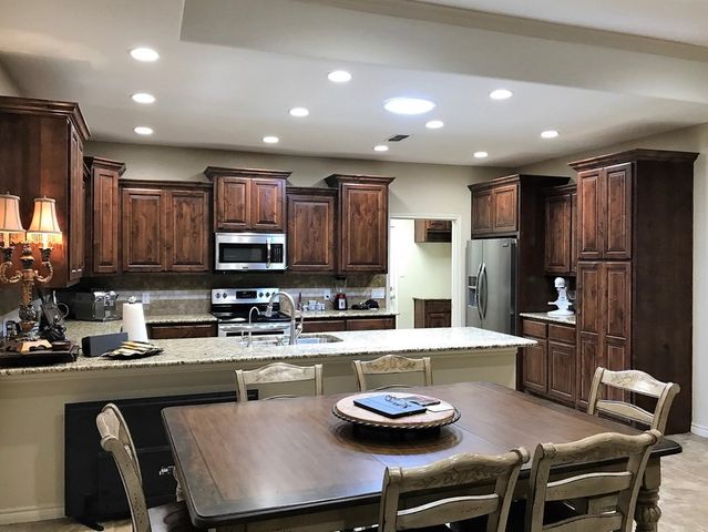 1513 Club Dr, Midland, TX 79701