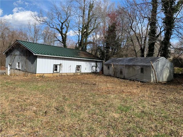 320 W King Street, King, NC 27021